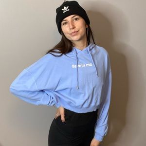 I AM U WELL crop hoodie